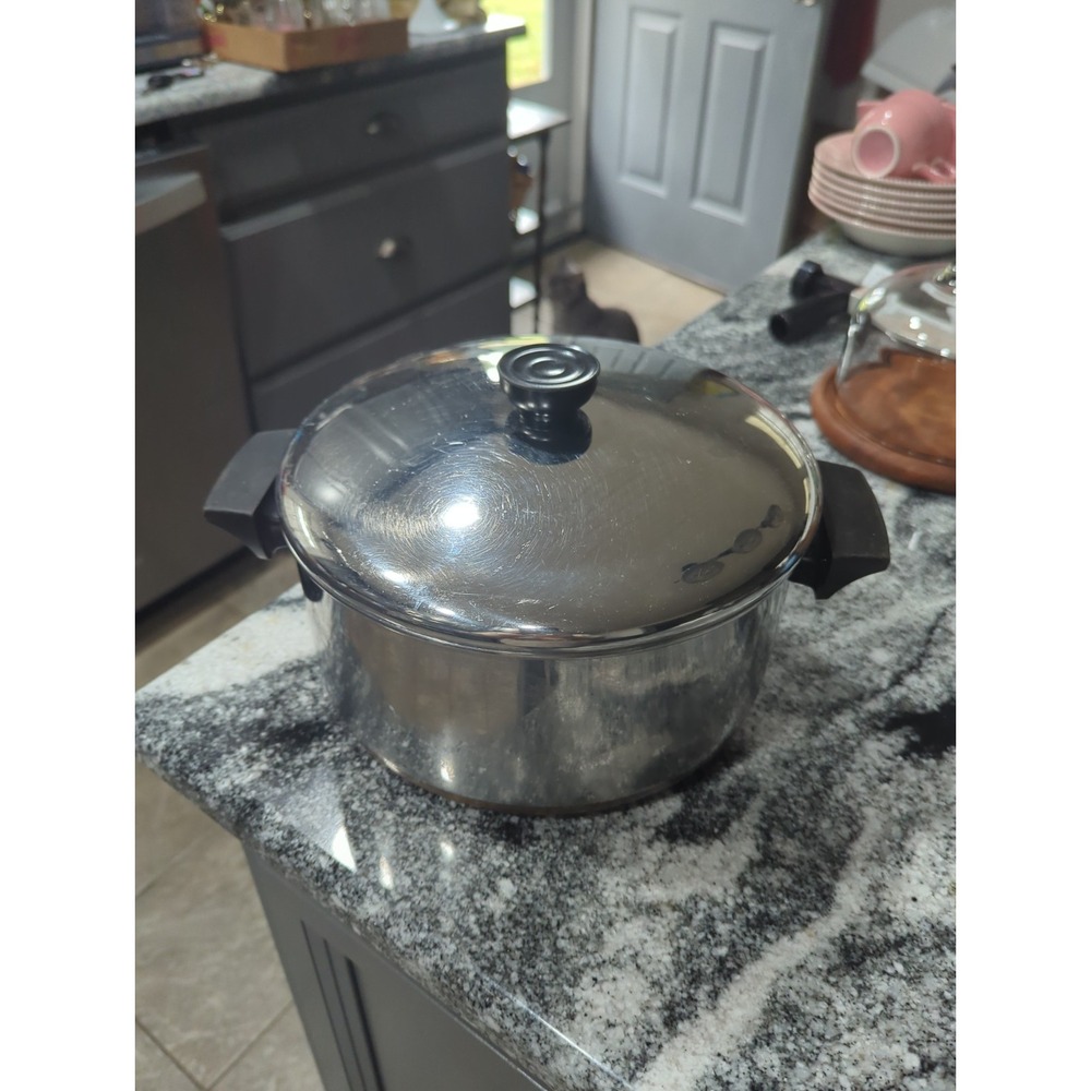 Vintage Revere Ware 4-1/2 QT -89a Stock Pot  w lid Copper Bottom Clinton IL USA